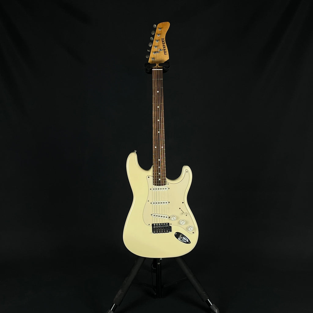 Fernandes Stratocaster
