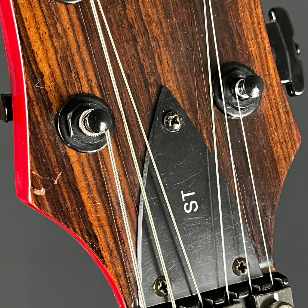 B.C. Rich Mockingbird ST Transparent Red