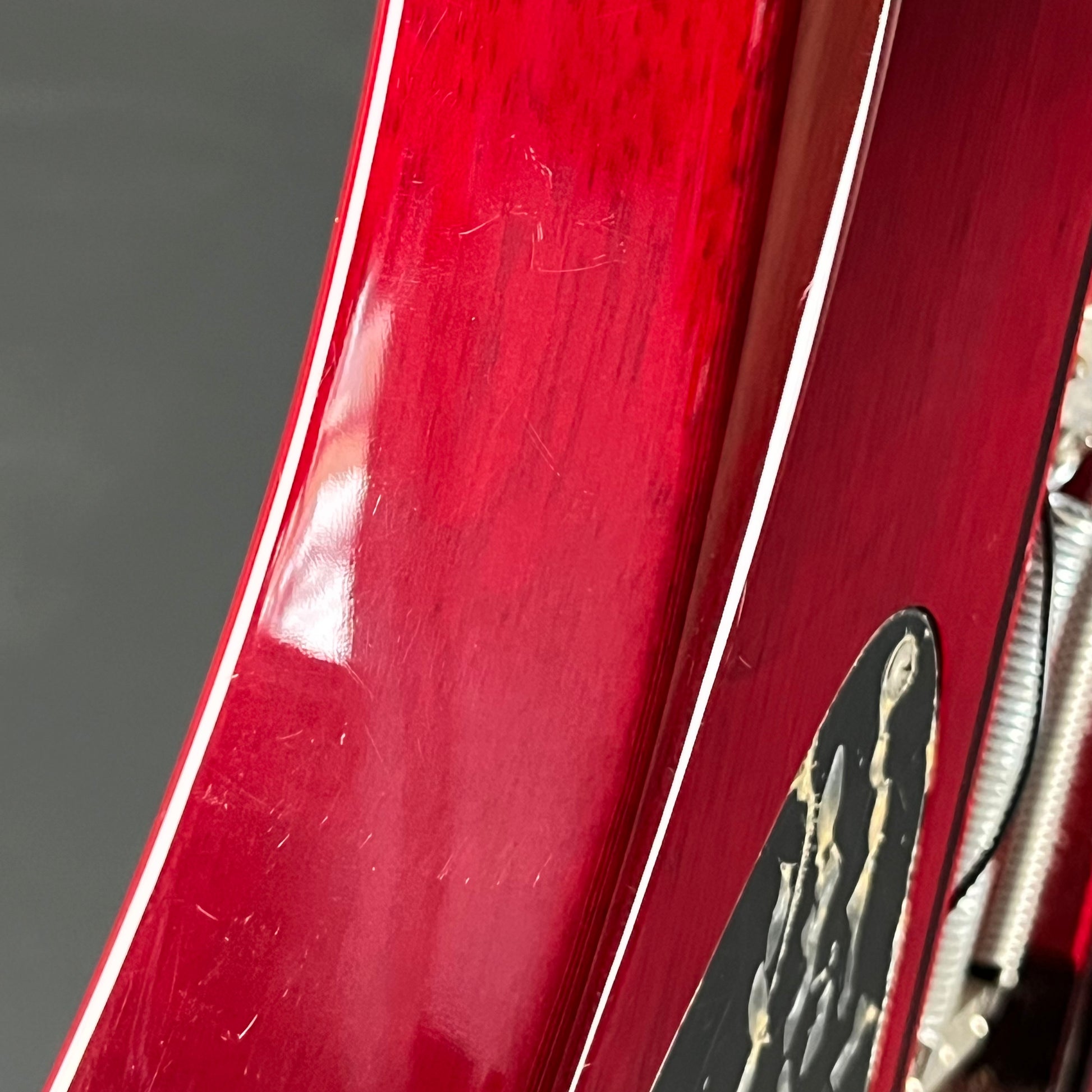 B.C. Rich Mockingbird ST Transparent Red