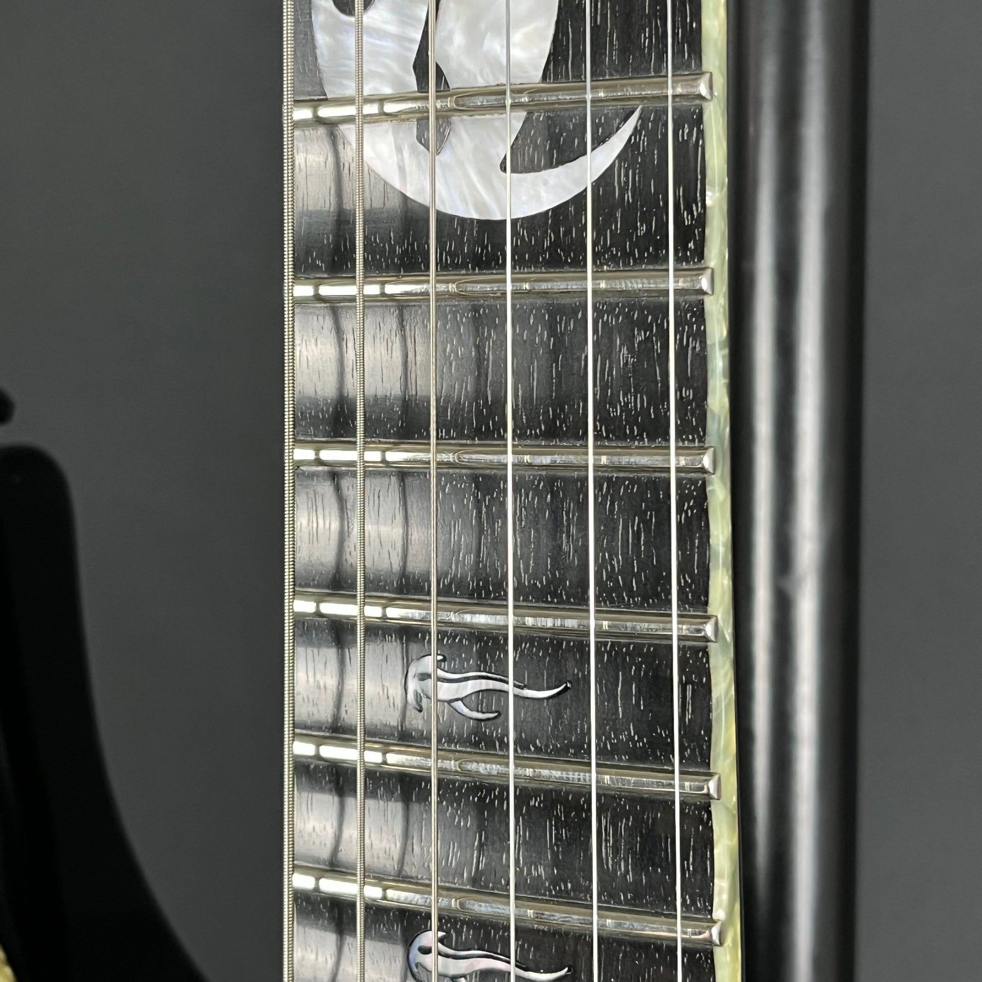 EDWARDS KL-170 Kiko Loureiro