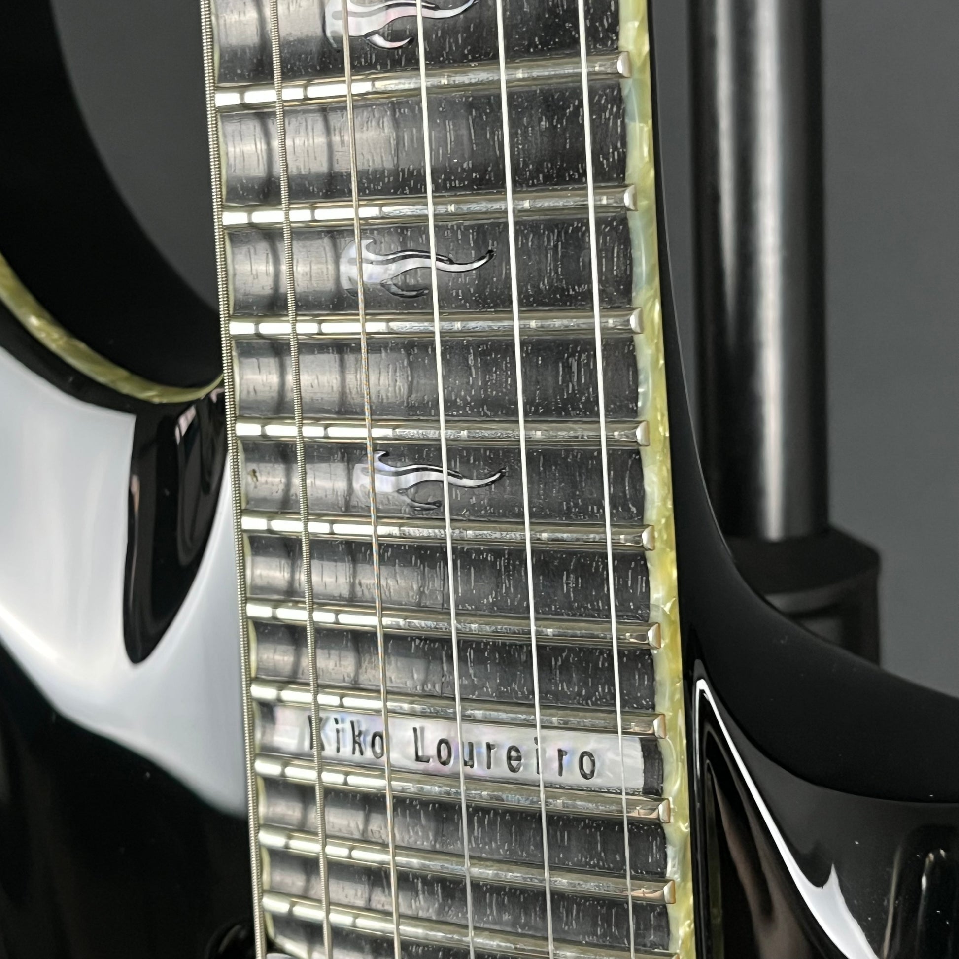 EDWARDS KL-170 Kiko Loureiro