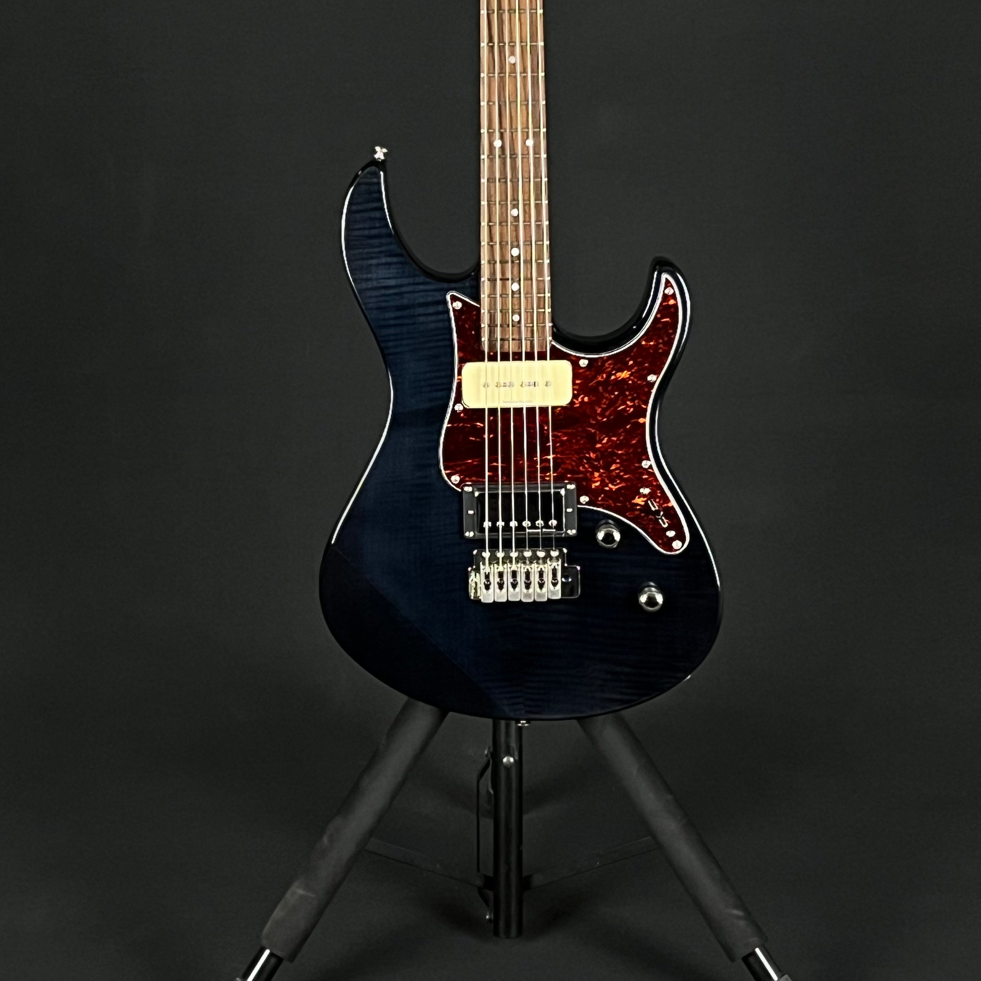 YAMAHA PAC611VFM