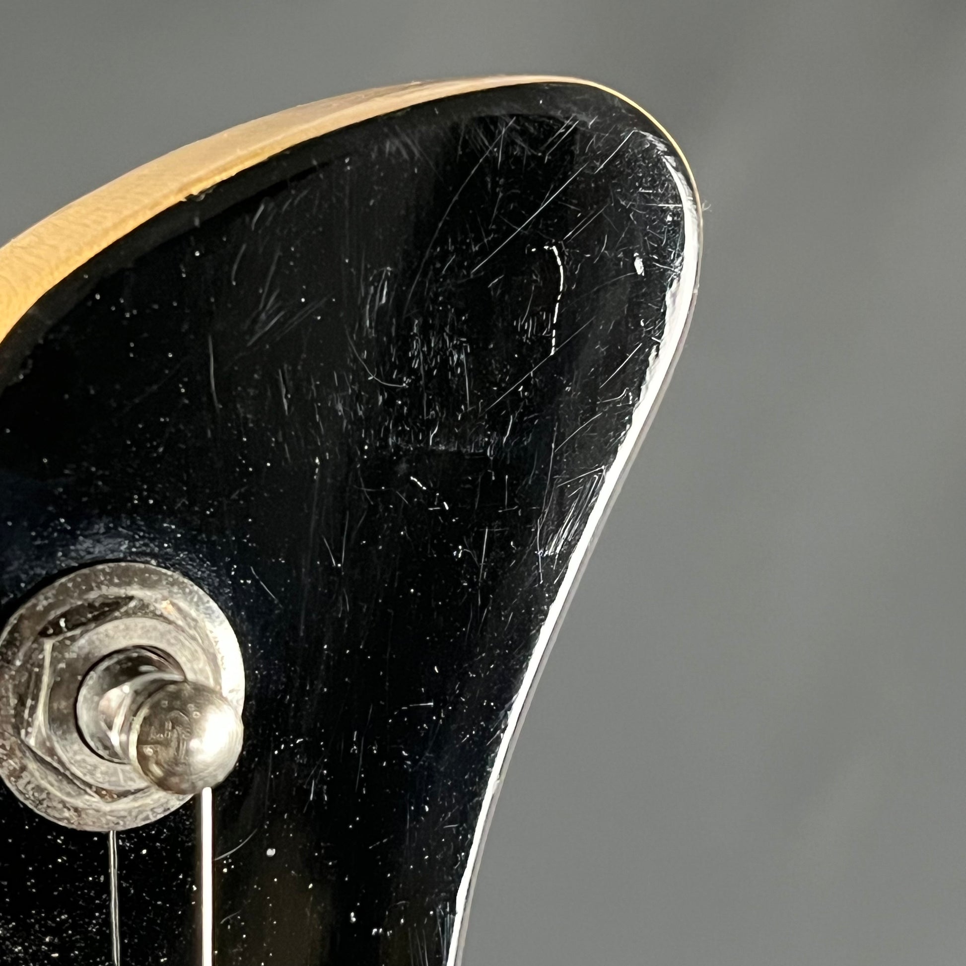 Fernandes FR-40
