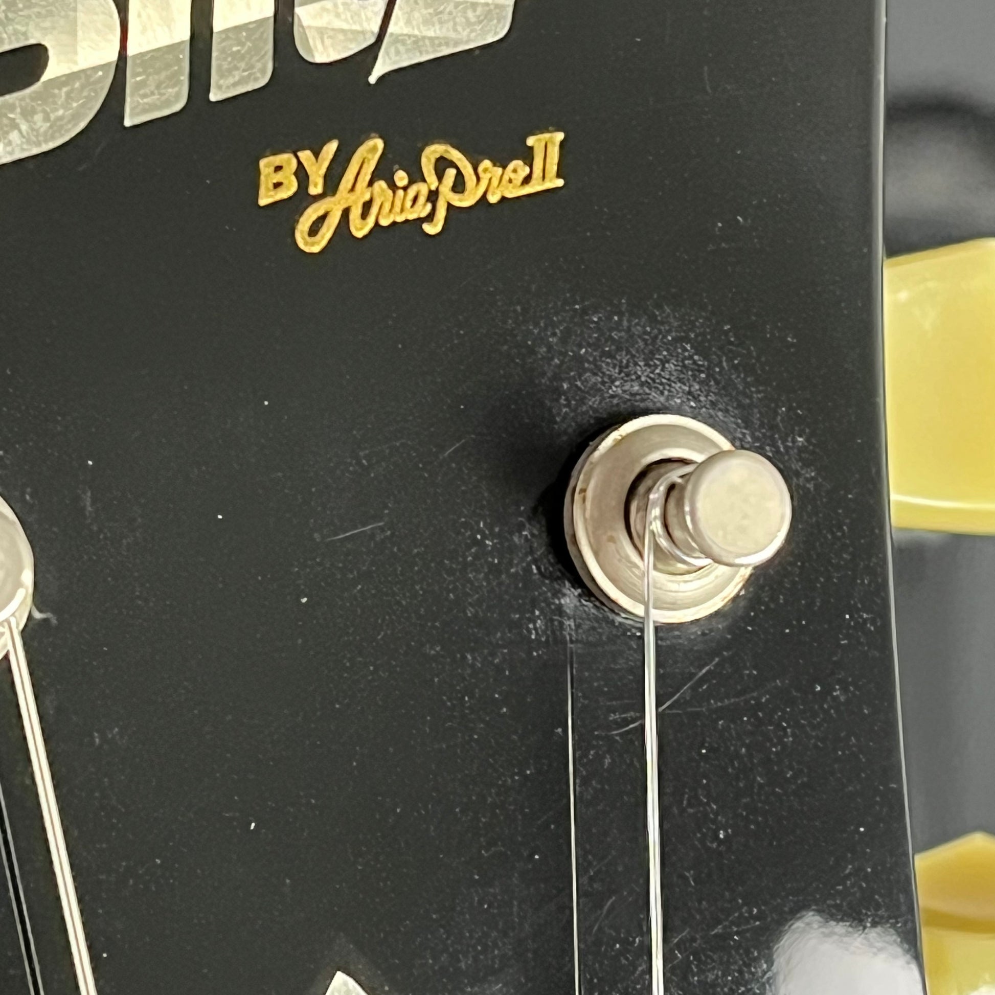 Blitz by Aria Pro II SG