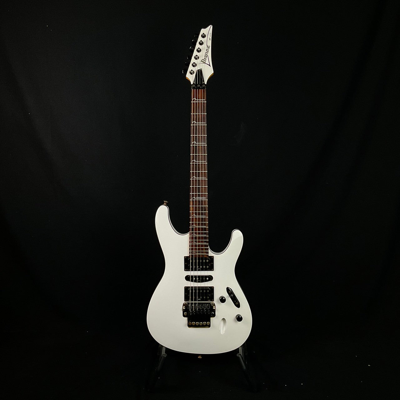 Ibanez S570B