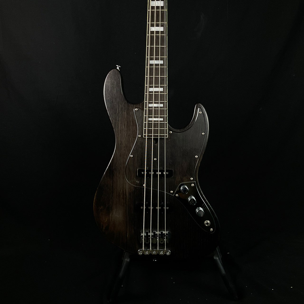 Bacchus Woodline 4 Bass