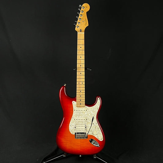 Fender Player Plus Top Stratocaster