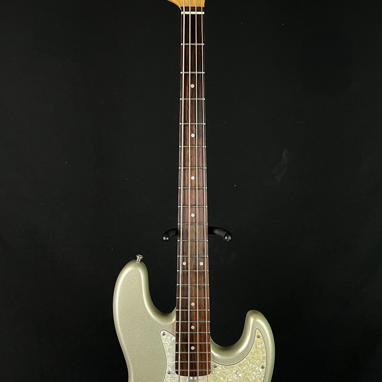 Bacchus Jazz Bass BJB-1R