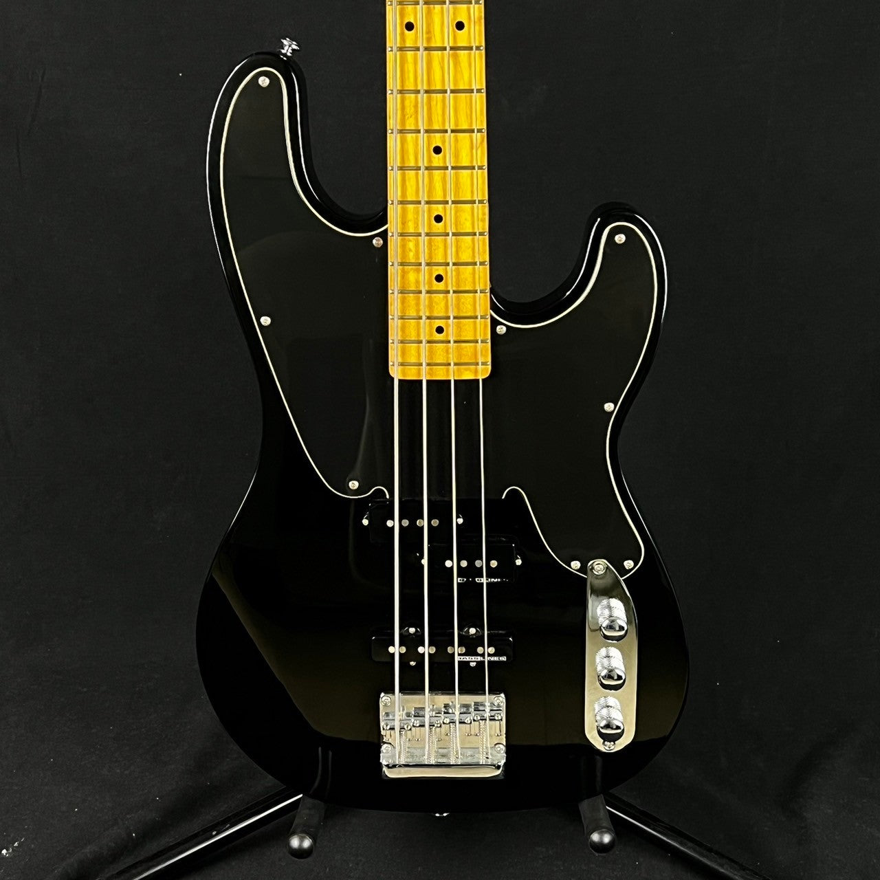 Schecter Diamond Model T Bass