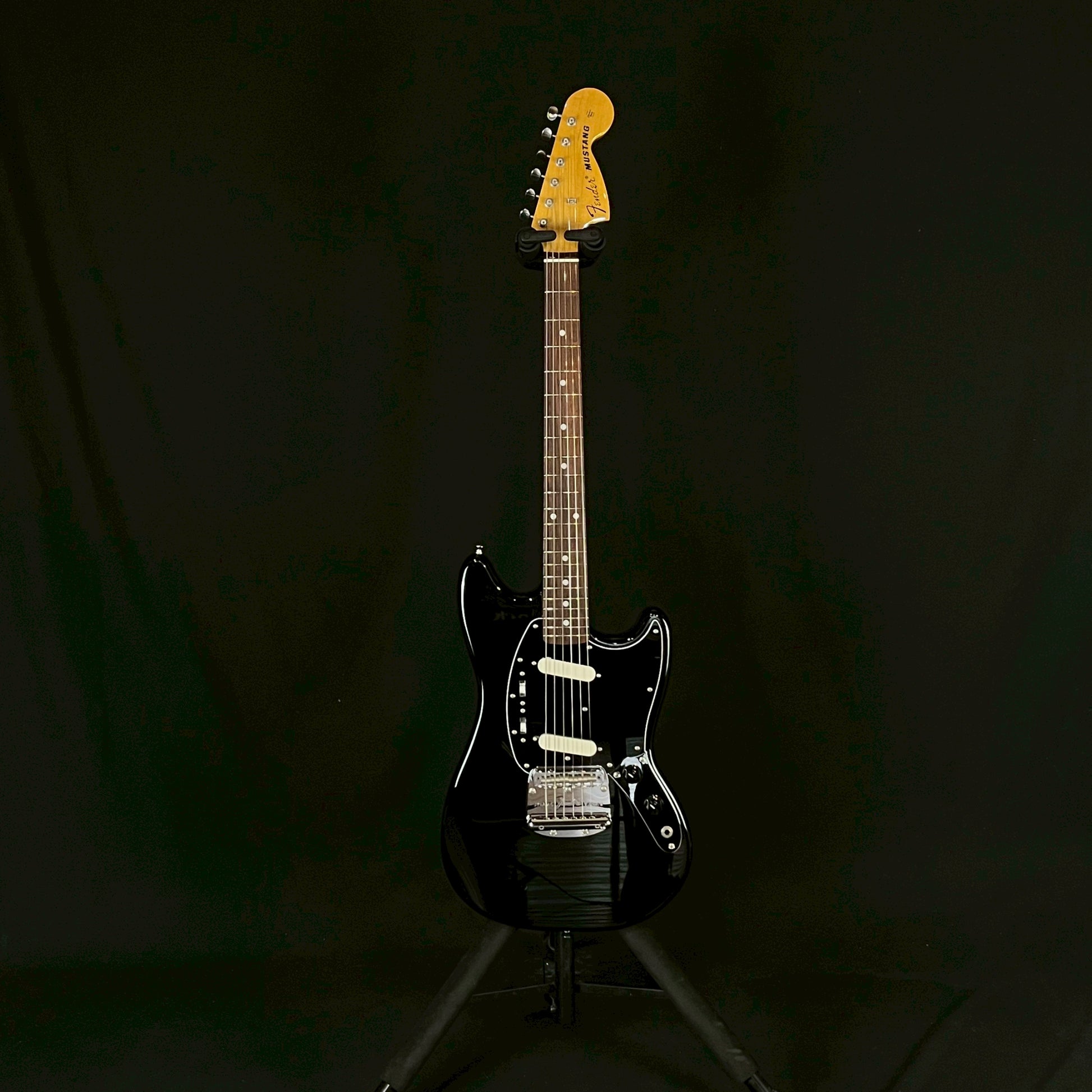 Fender Japan Mustang MG69 BLK RW