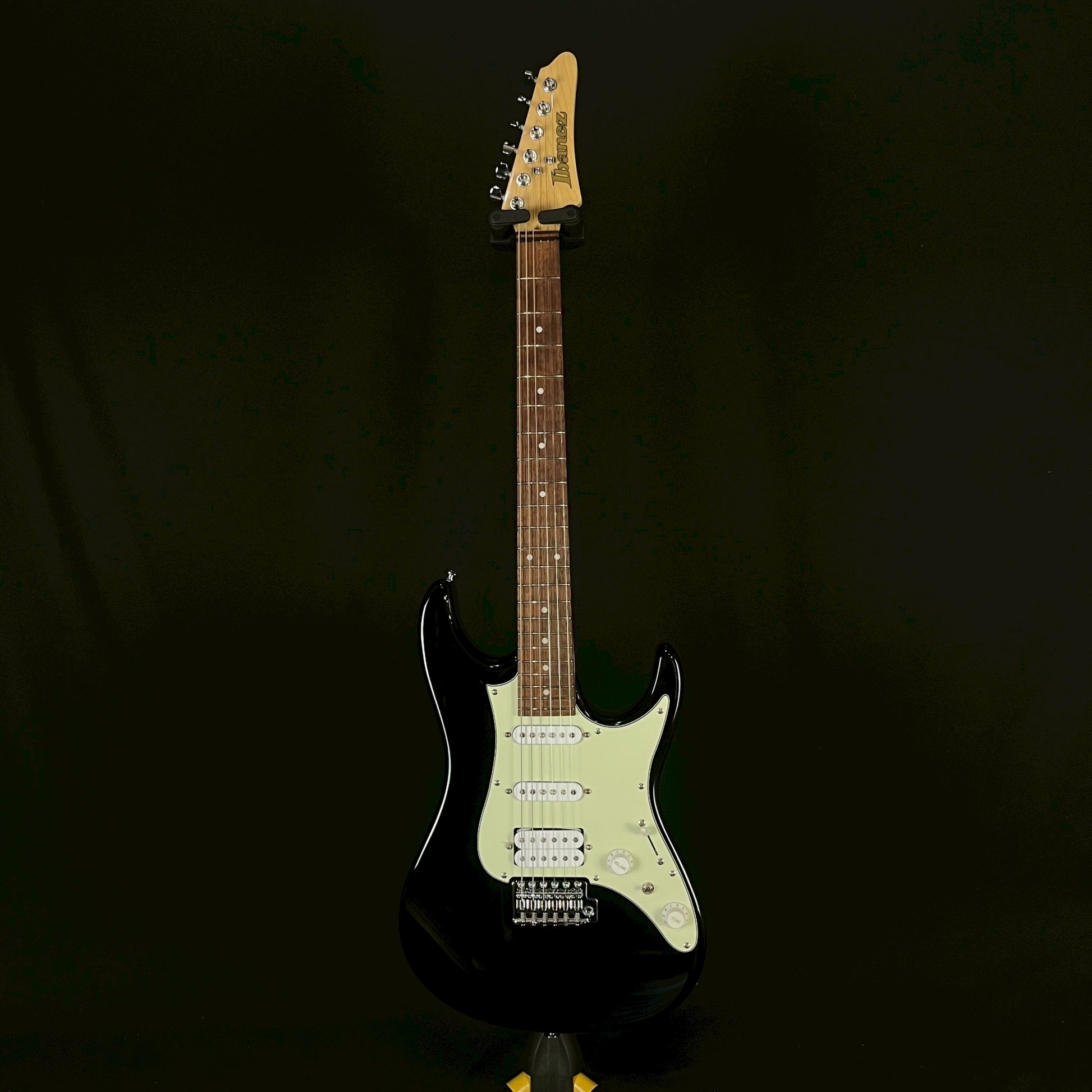 Ibanez AZES40