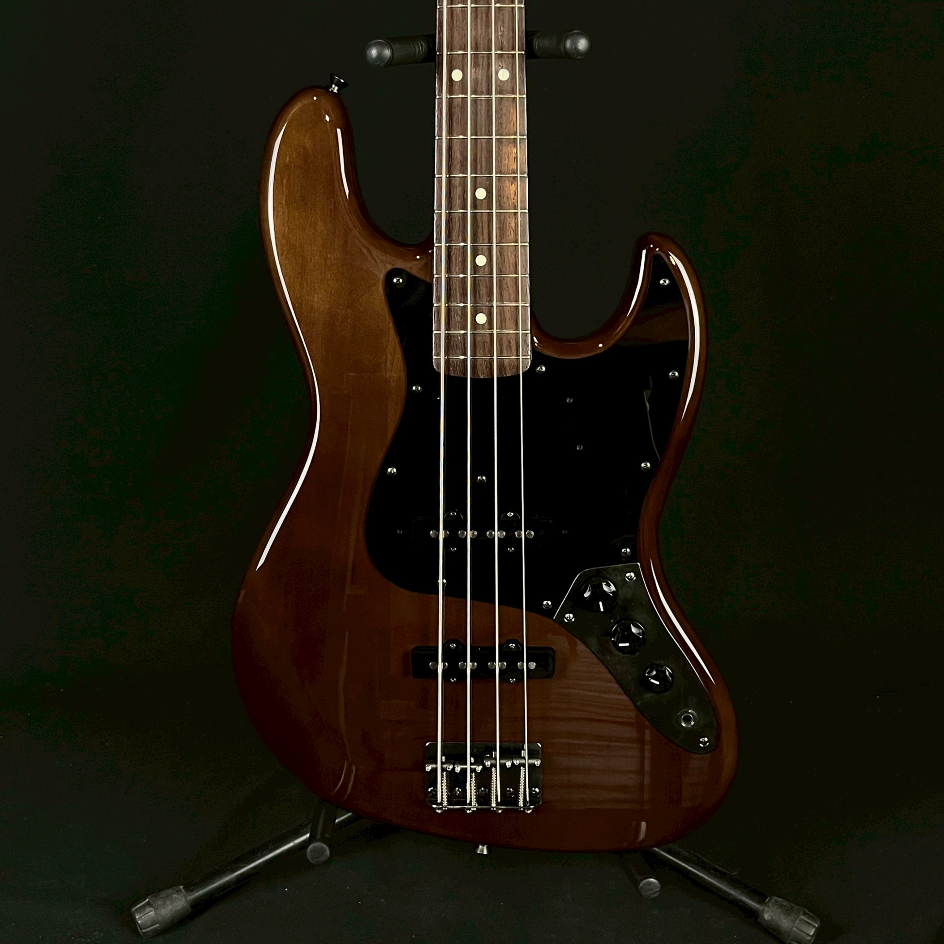Fender Japan Traditional 60s Jazz Bass Walnut