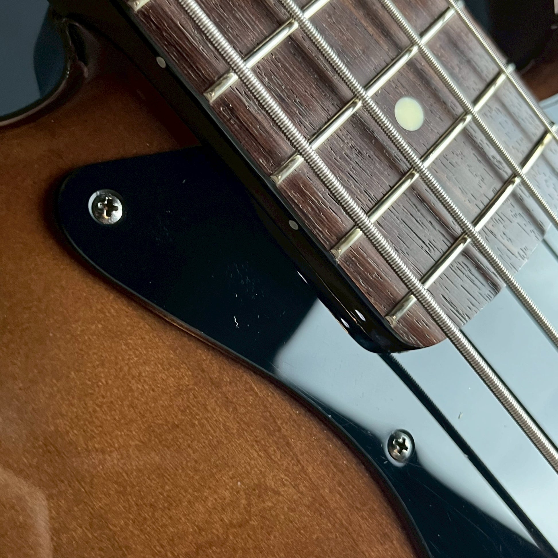 Fender Japan Traditional 60s Jazz Bass Walnut