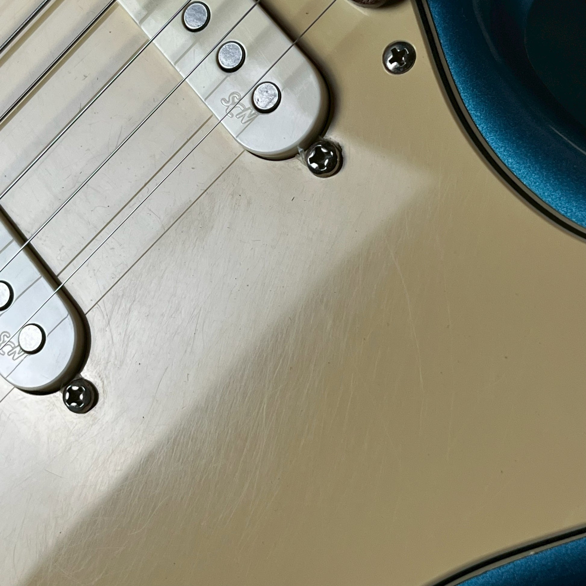 Fender FSR American Deluxe Stratocaster LPB RW
