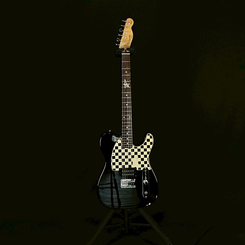 Squier Telecaster Avril Lavigne