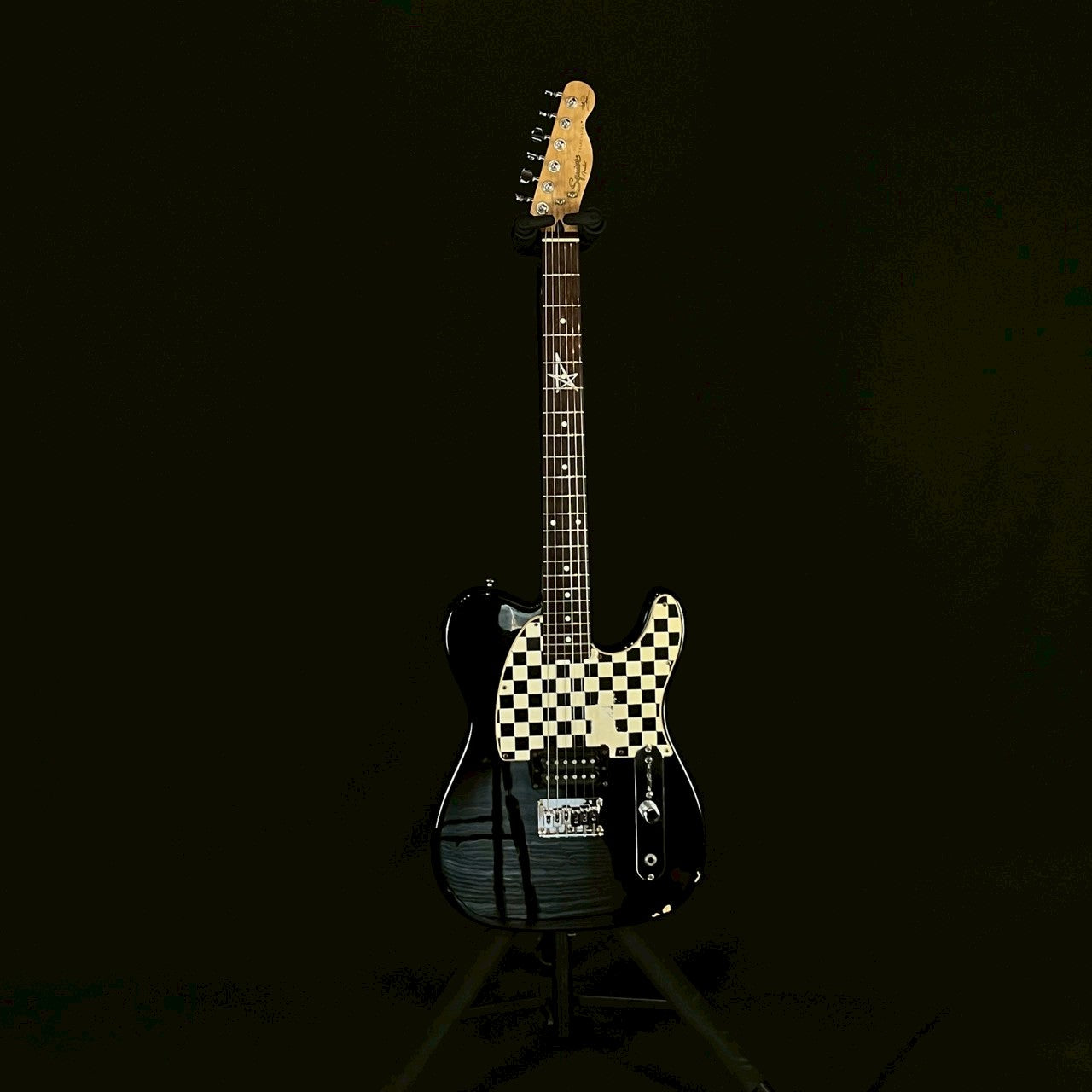 Squier Telecaster Avril Lavigne