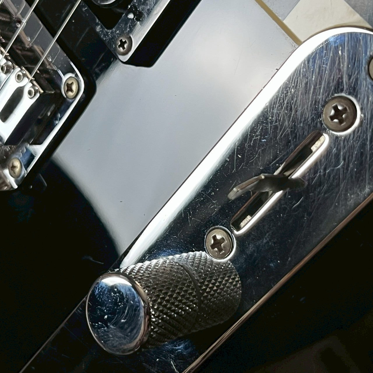 Squier Telecaster Avril Lavigne