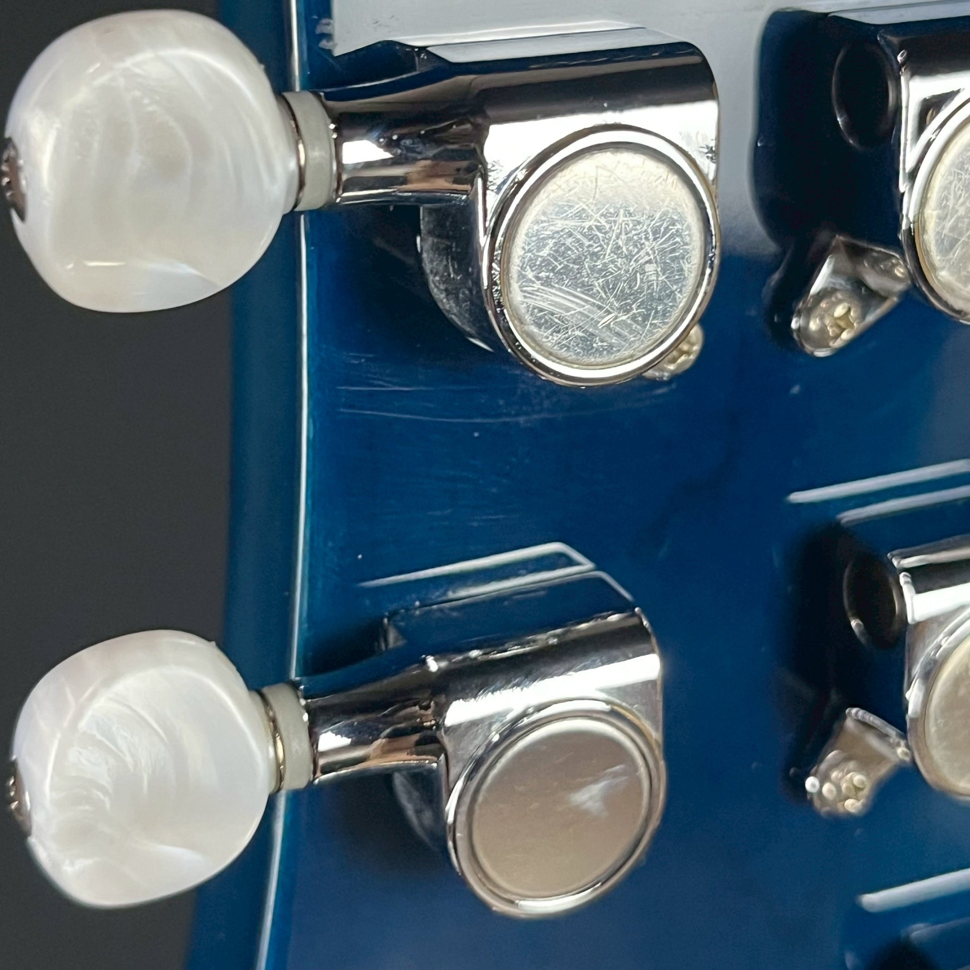 Tokai LG68Q