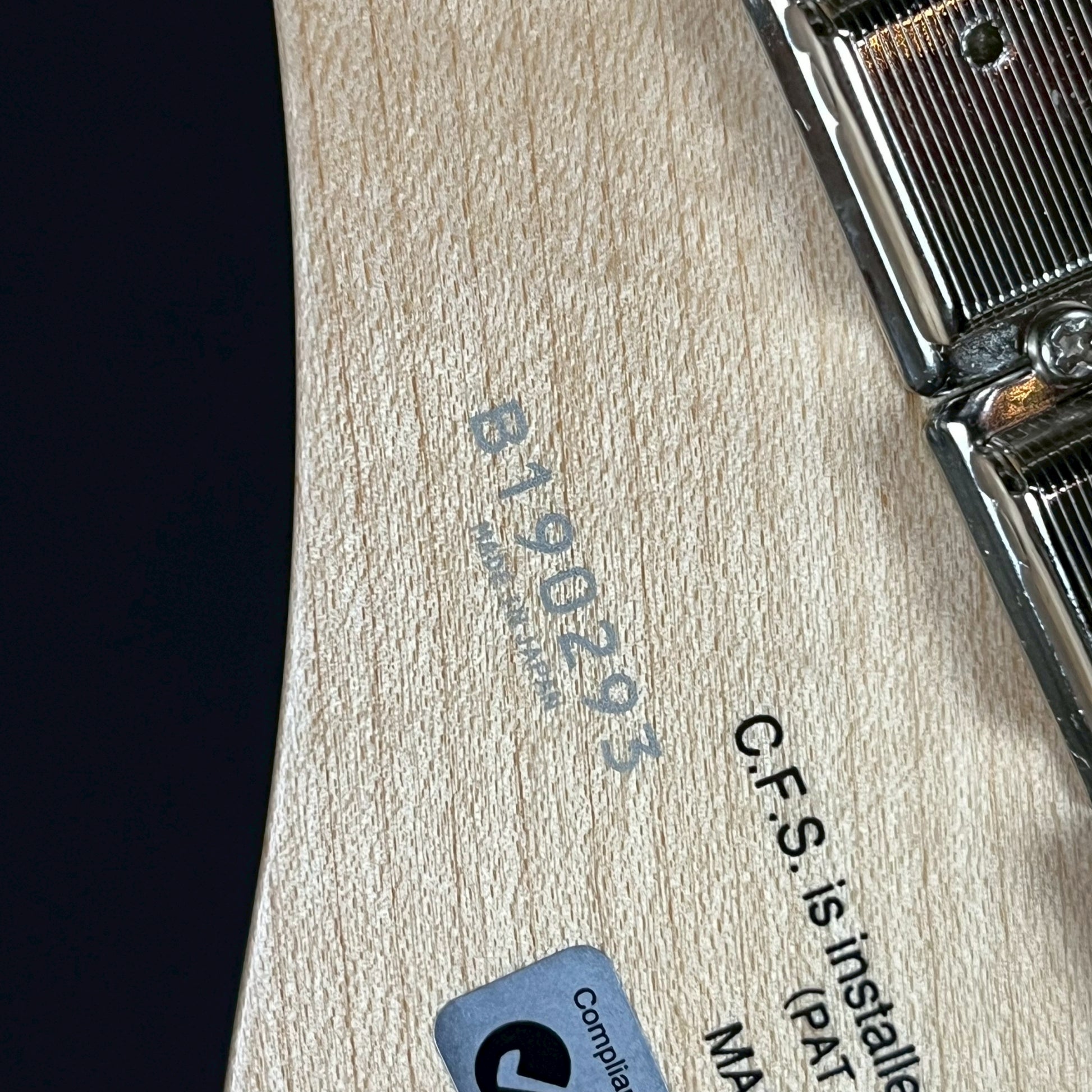 FGN Japan EOS-ASH-R