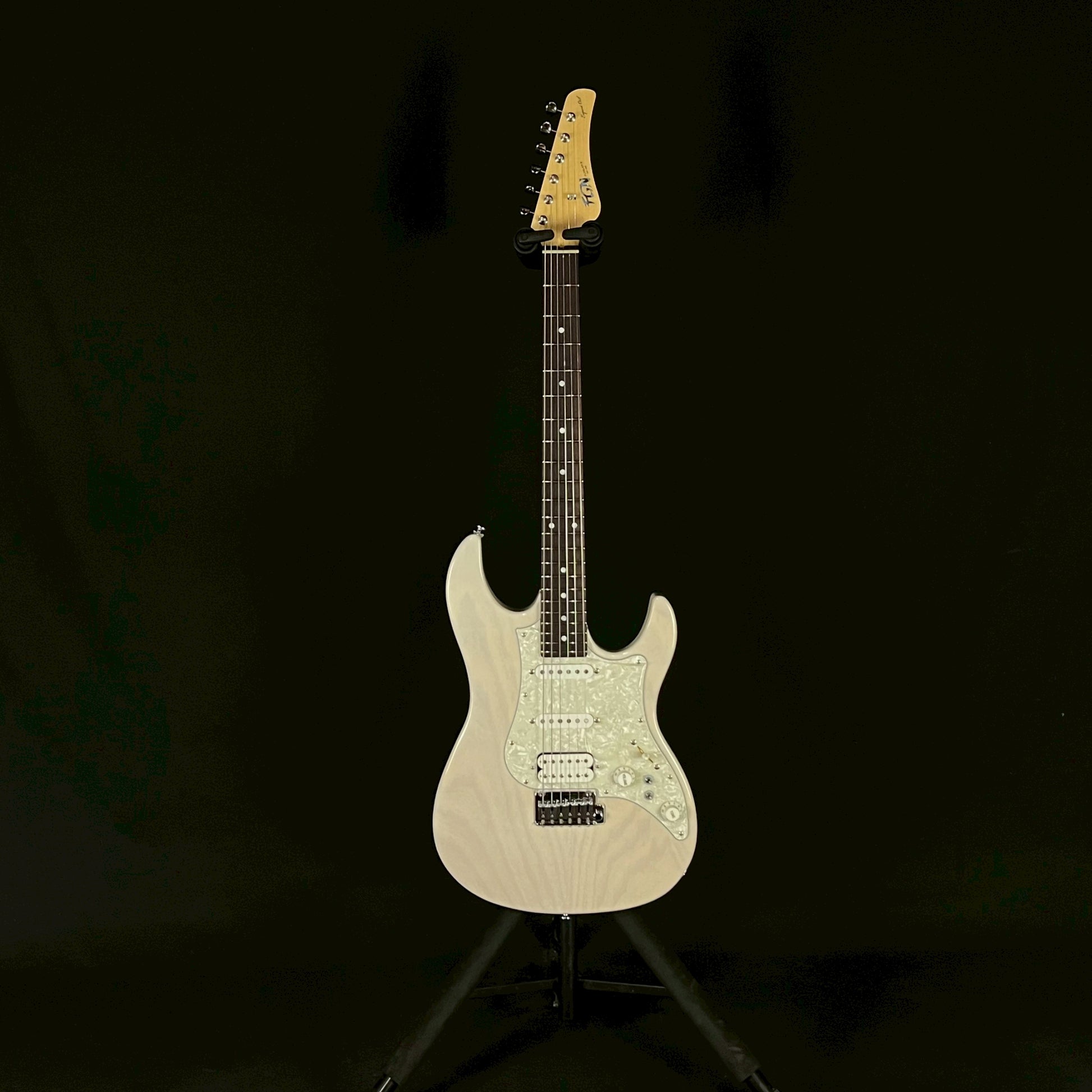 FGN Japan EOS-ASH-R