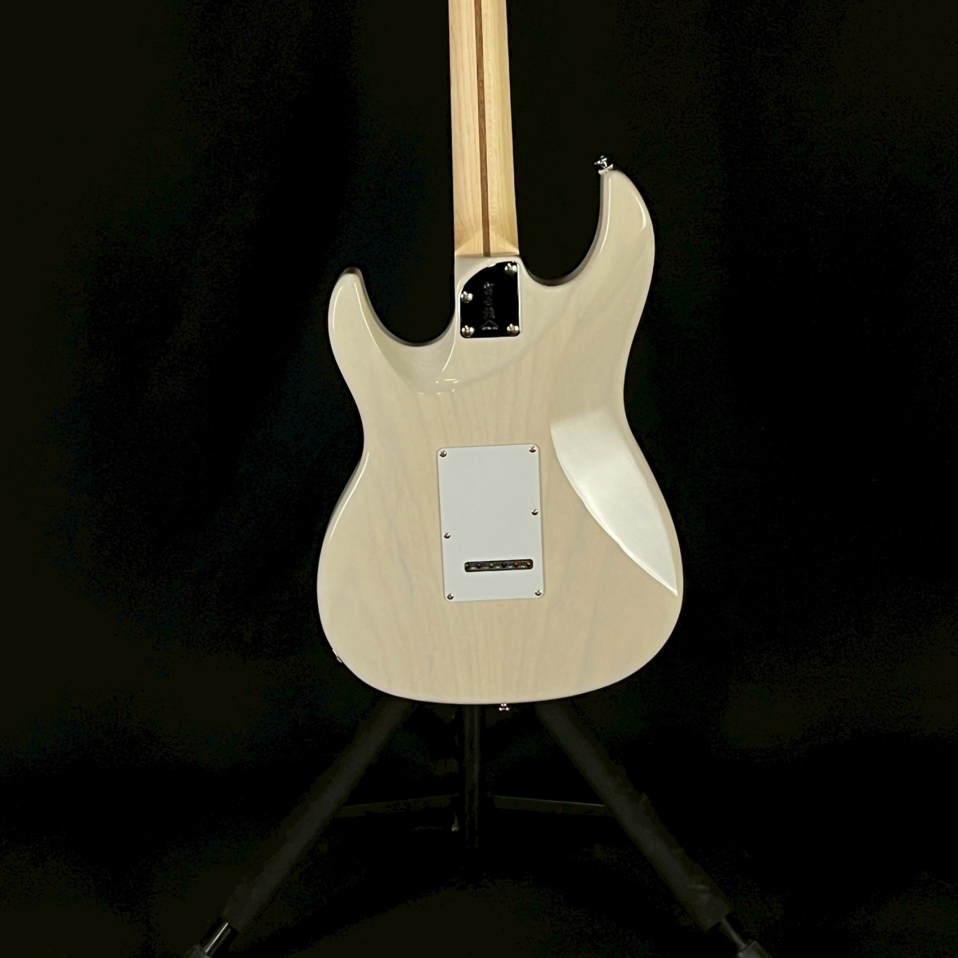 FGN Japan EOS-ASH-R