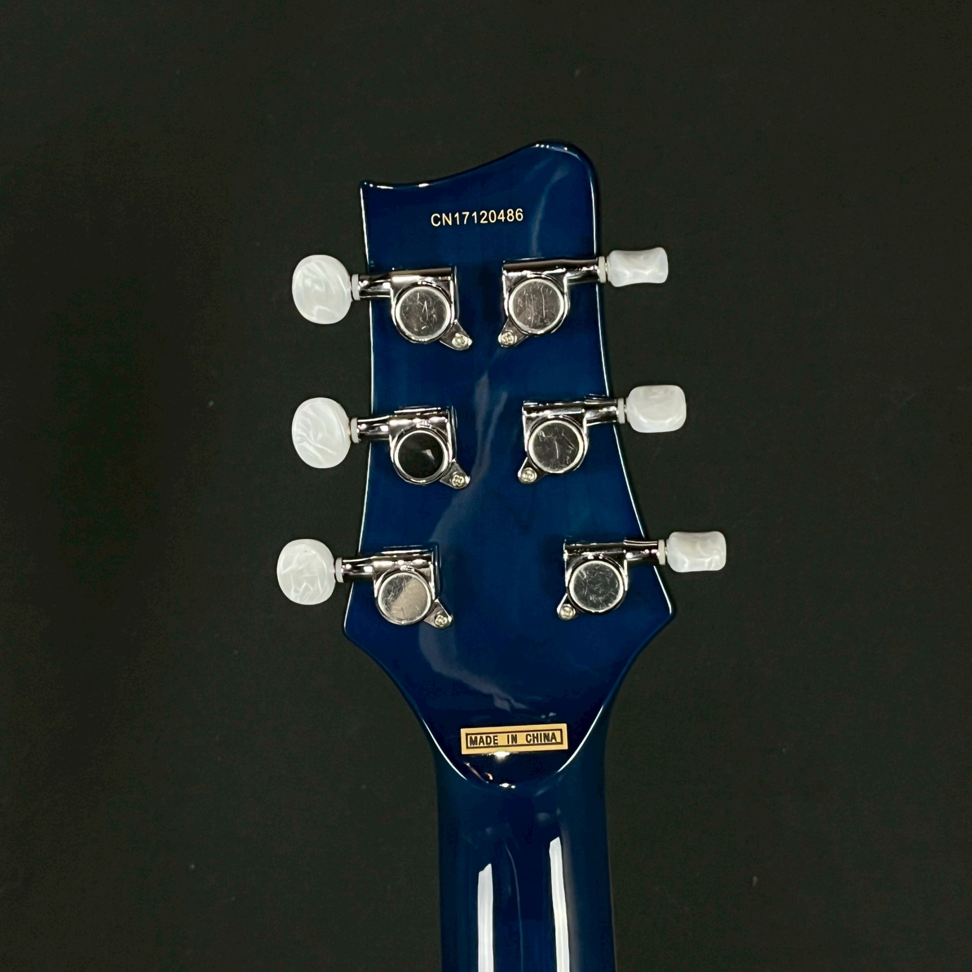 Tokai LG68Q