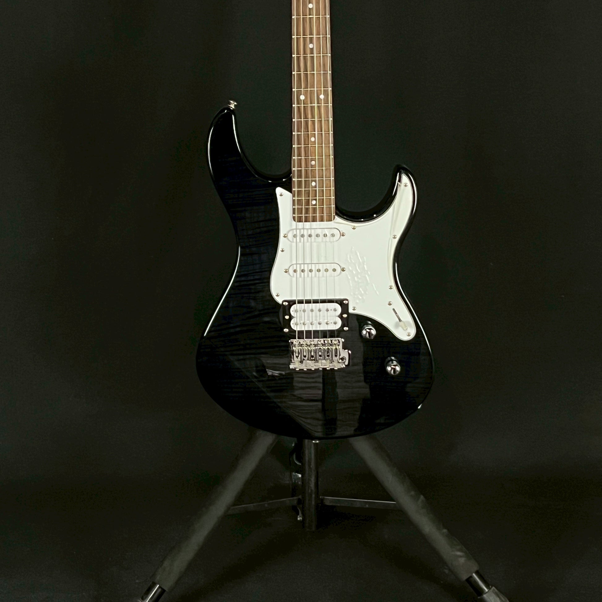 YAMAHA PAC212VFM
