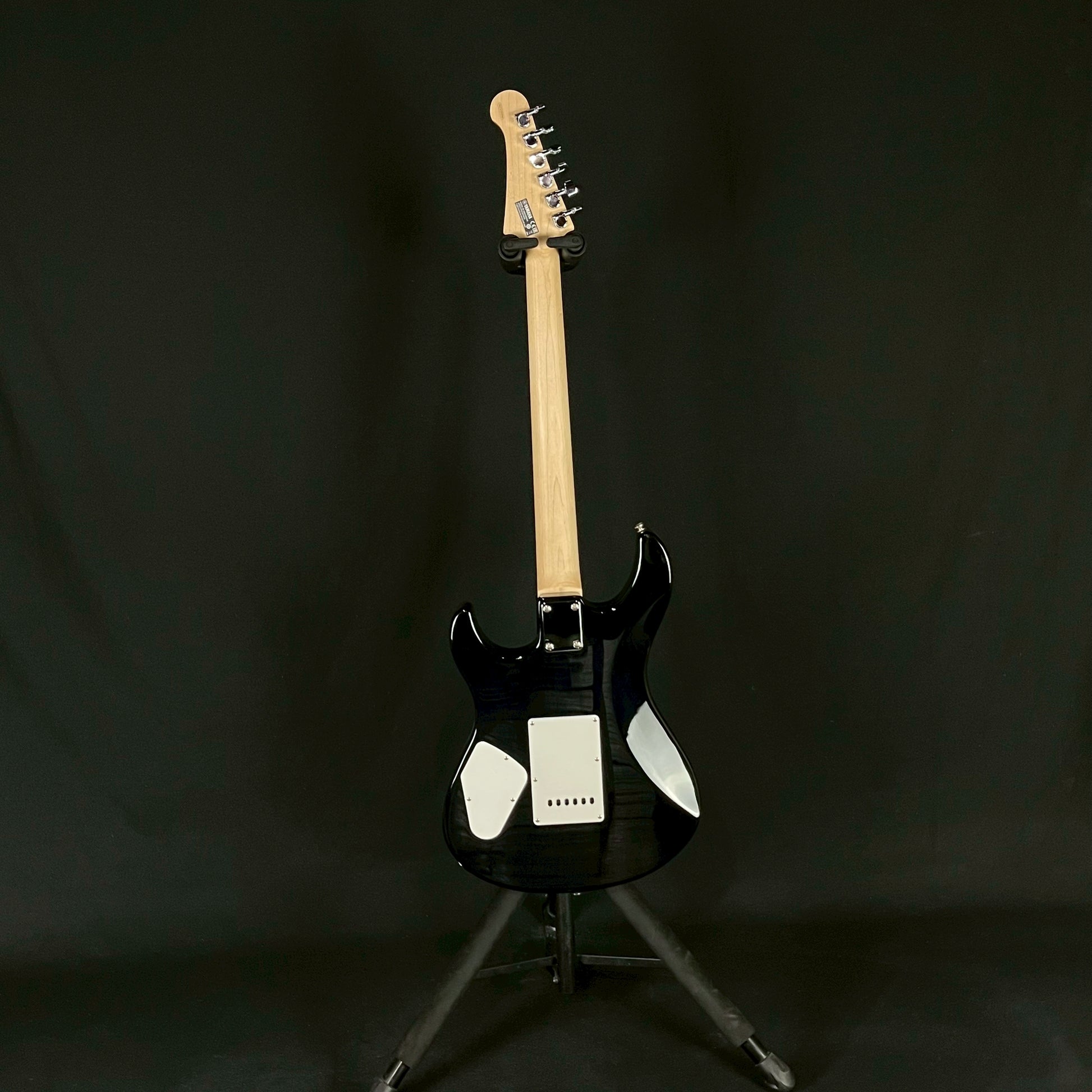 YAMAHA PAC212VFM