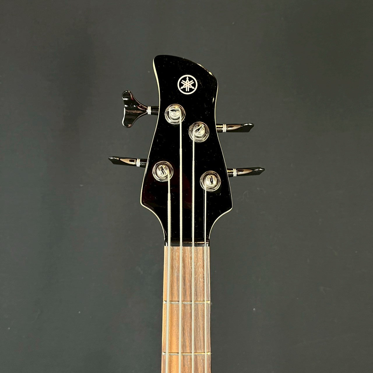 YAMAHA TRBX304 Bass