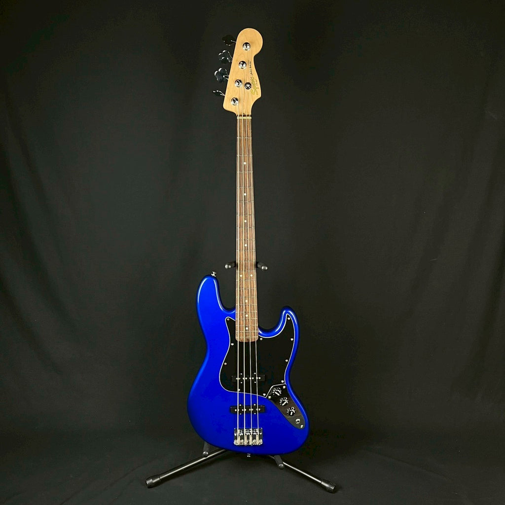 Squier Jazz Bass