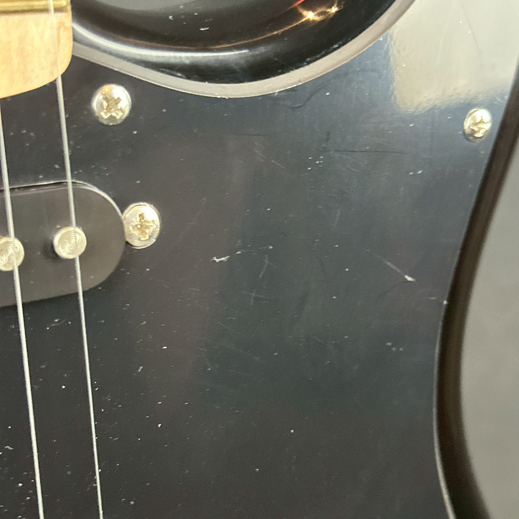 Squier Sonic Stratocaster HSS