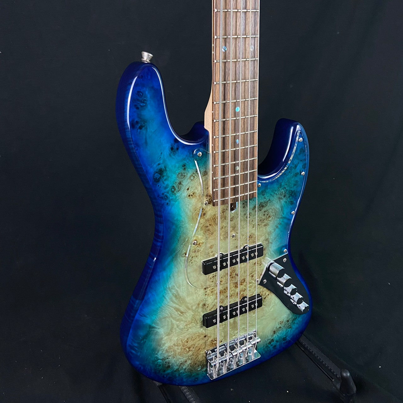 Bacchus WJB5-BP Jazz Bass