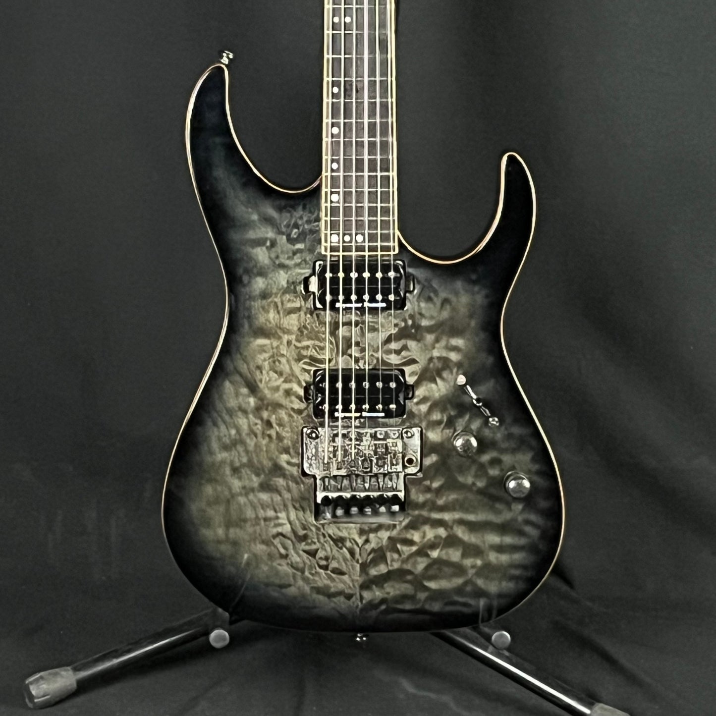 Schecter Banshee-6 Floyd Rose Passive