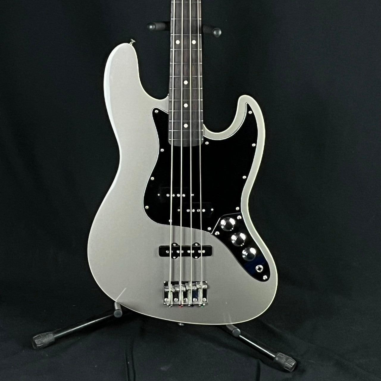 Fender Japan Aerodyne Jazz Bass