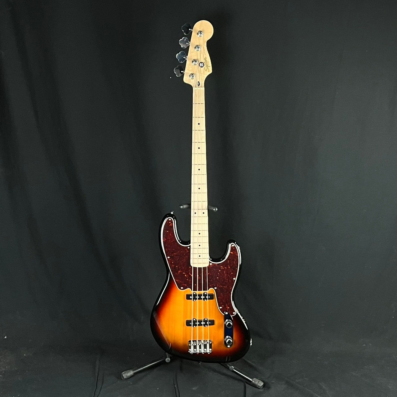 Squier Paranormal Jazz Bass '54