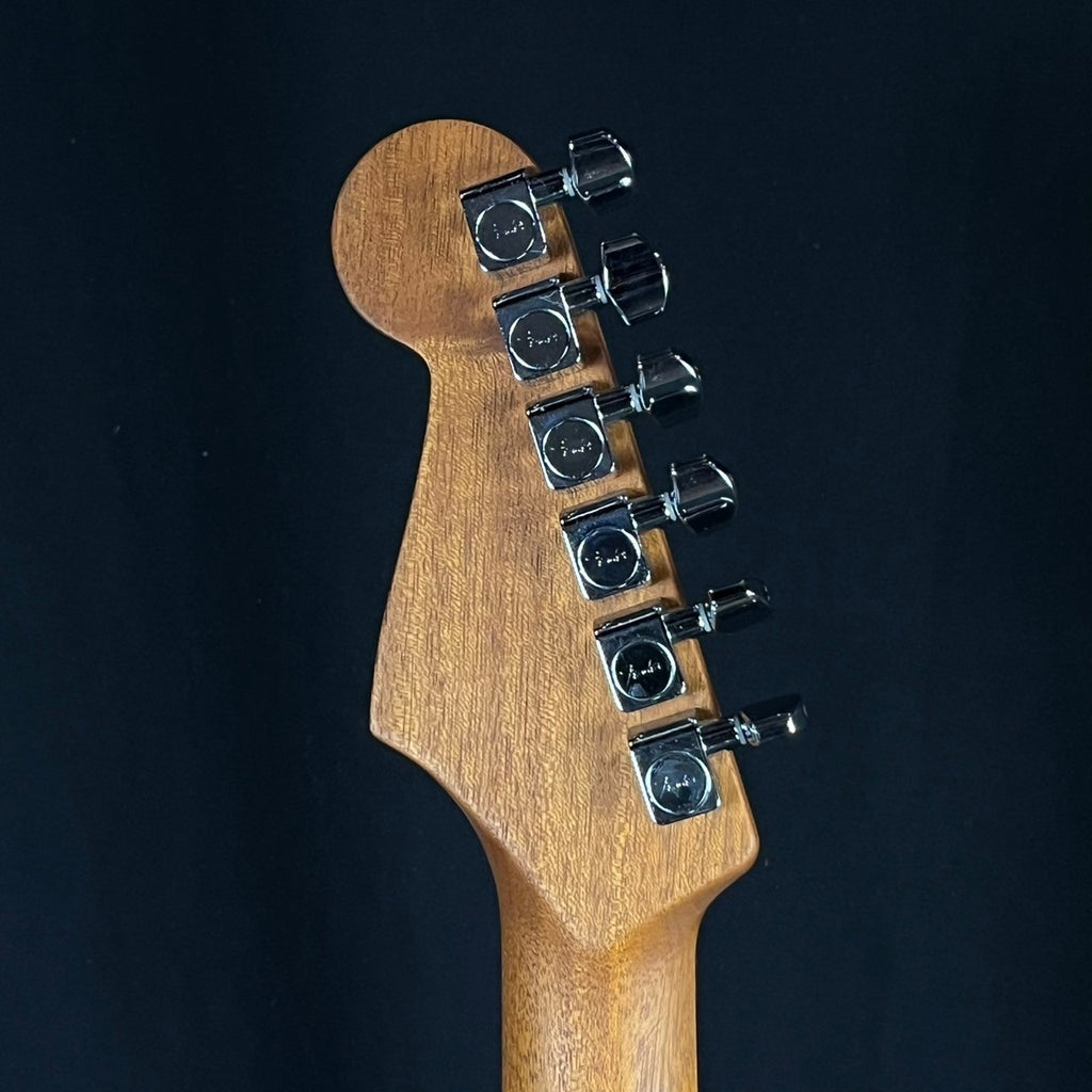 Fender American Acoustasonic Stratocaster
