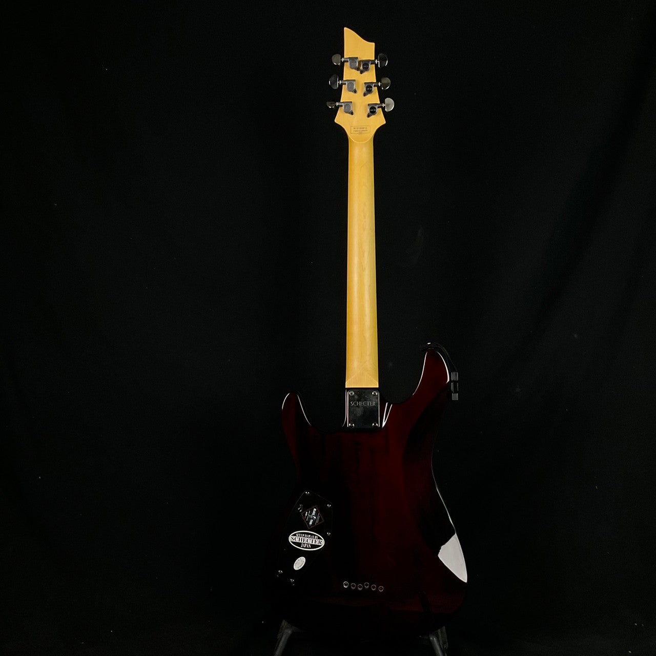 Schecter Omen Extreme 6