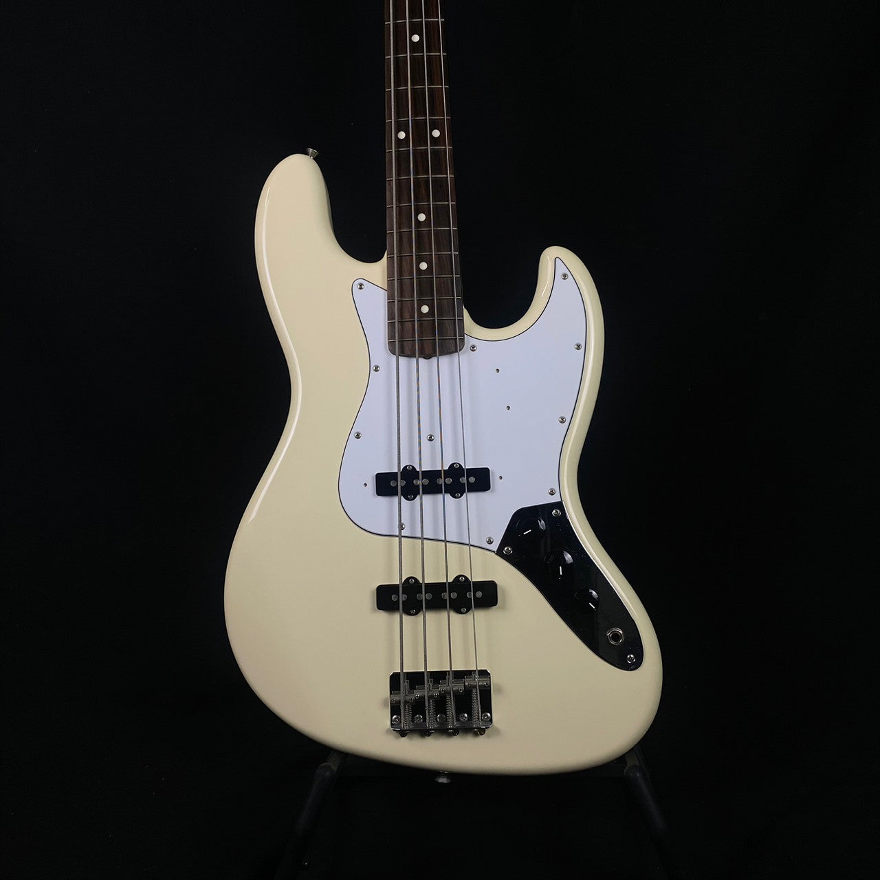 Fender Japan STD Jazz Bass | UNISOUND BANGKOK กีตาร์ไฟฟ้า กีตาร์มือสอง  เบสมือสอง สยามสแควร์