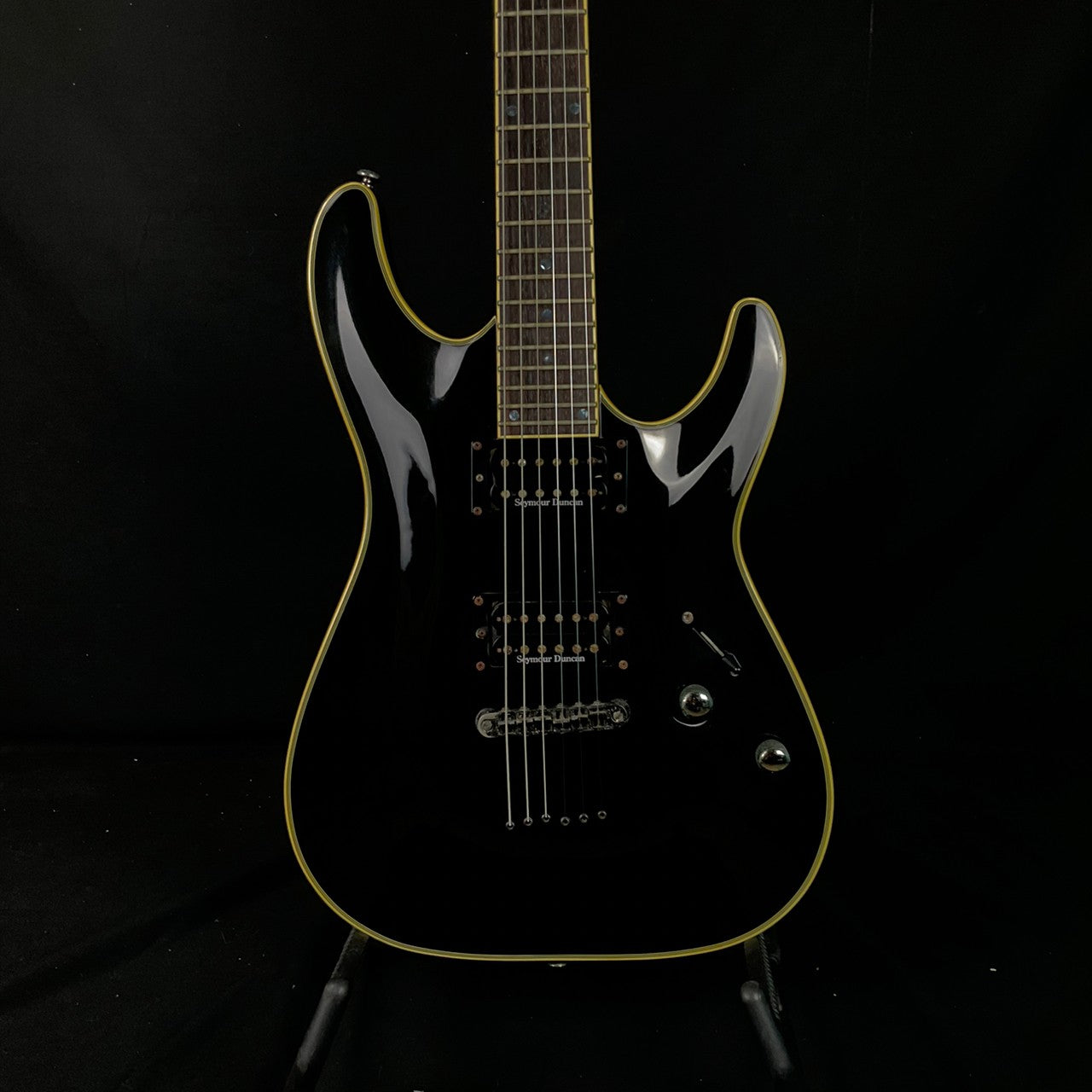 Schecter Blackjack C1 | UNISOUND BANGKOK エレキギター、セカンドハンドギター 、セカンドハンドベース、サイアムスクエア