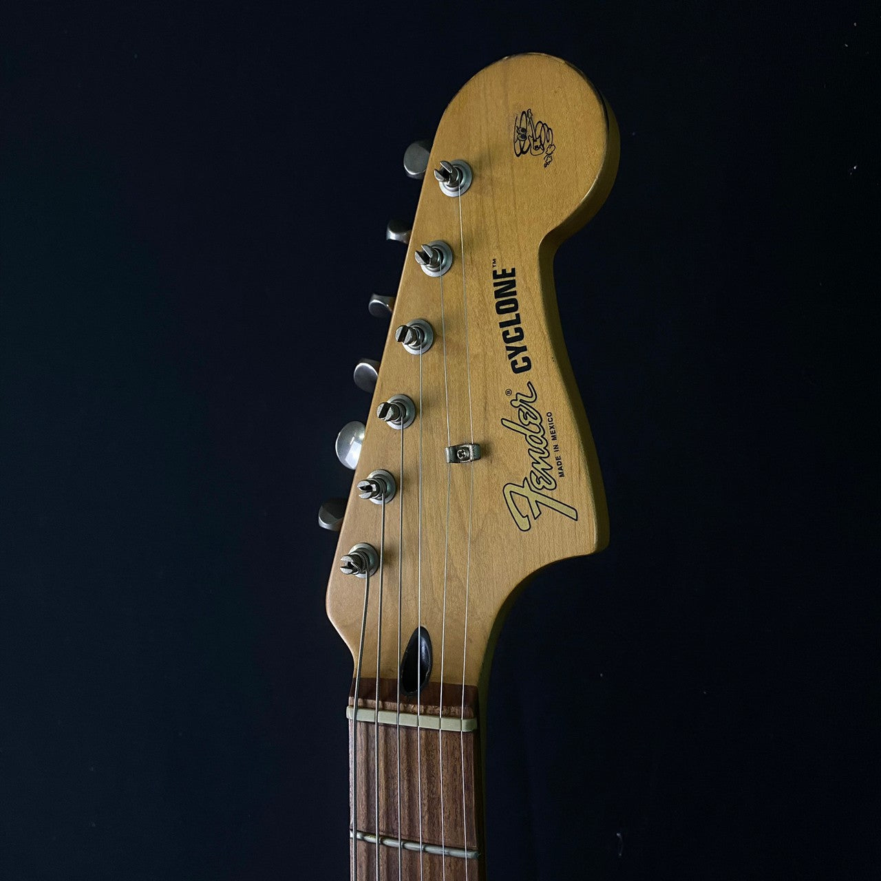 Fender Mexico Cyclone