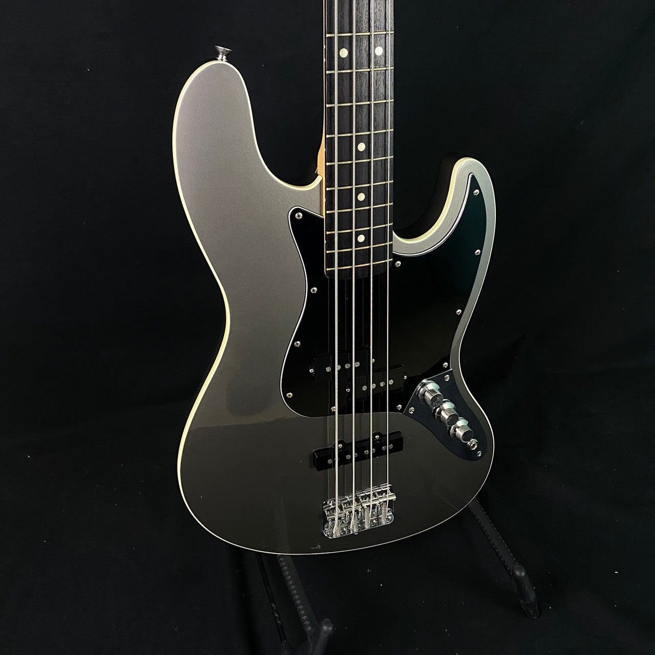 Fender Japan Aerodyne Jazz Bass