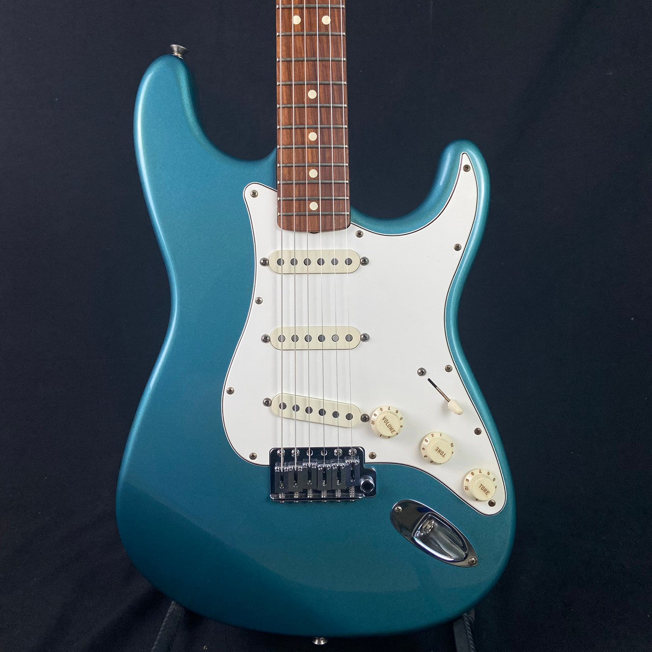 Fender Mexico Deluxe Power House Stratocaster | UNISOUND BANGKOK  エレキギター、中古ギター、中古ベース、サイアム スクエア