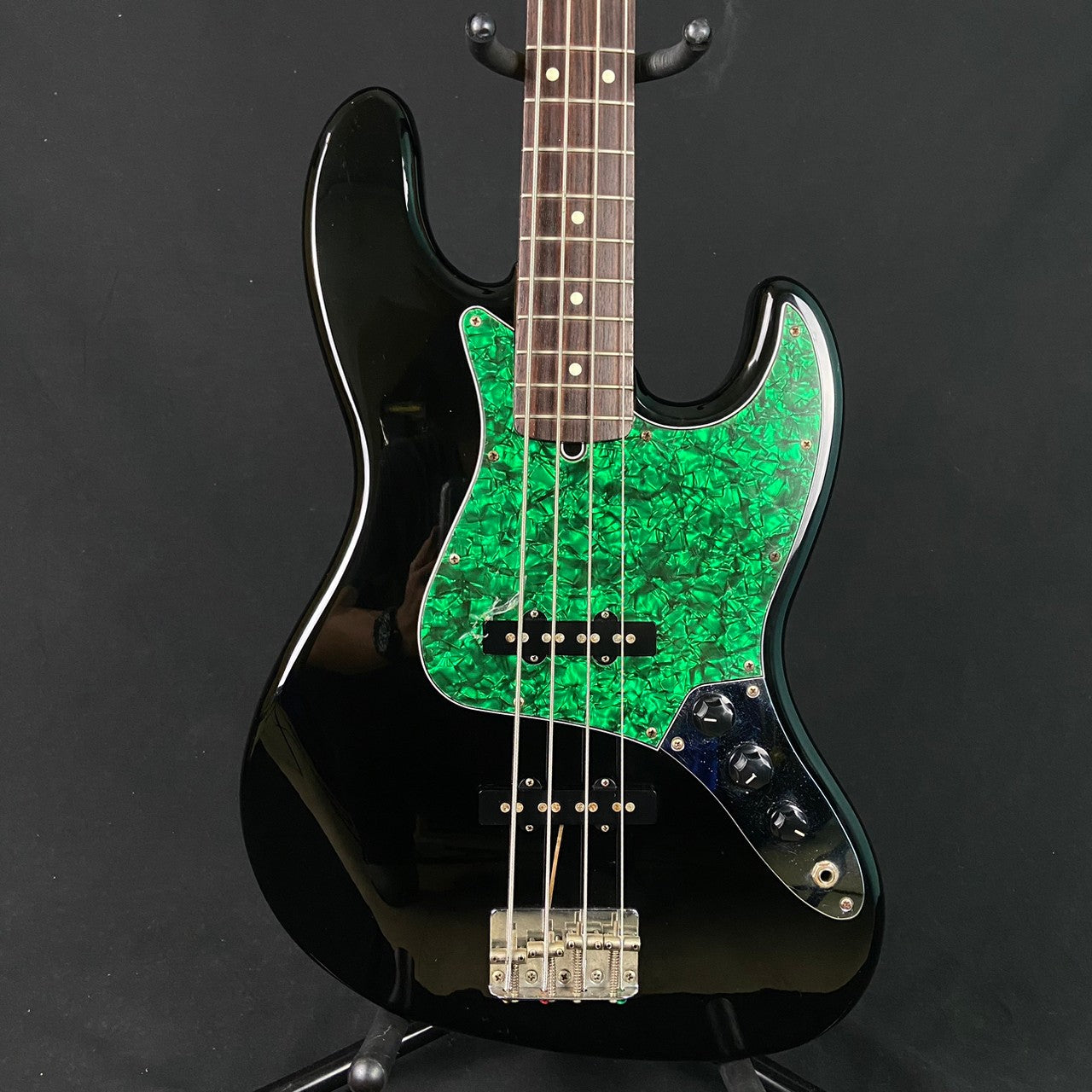 Squier Japan Silver Series Jazz Bass