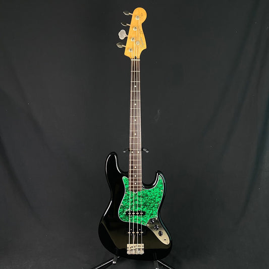 Squier Japan Silver Series Jazz Bass