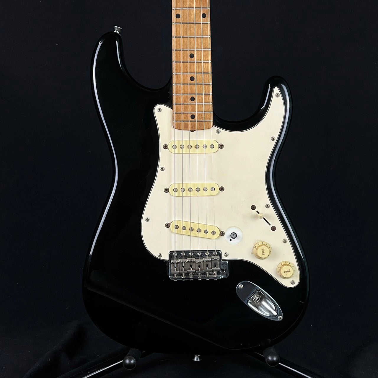 Bacchus Unverse Series Stratocaster