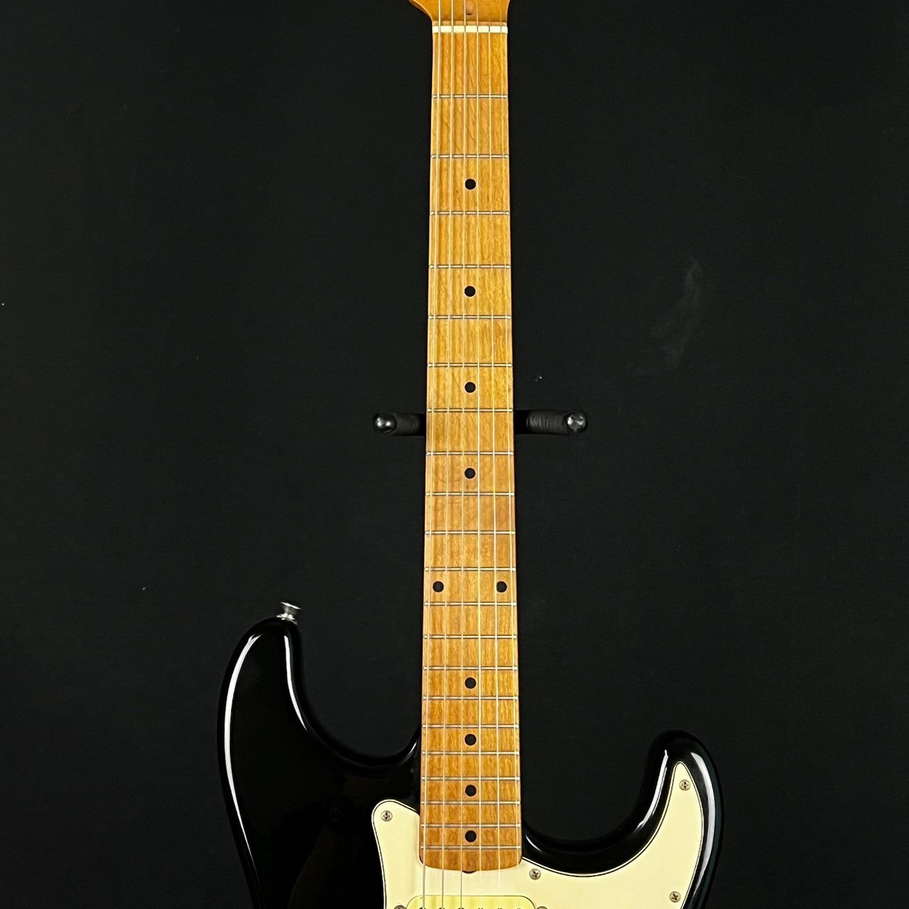 Bacchus Unverse Series Stratocaster