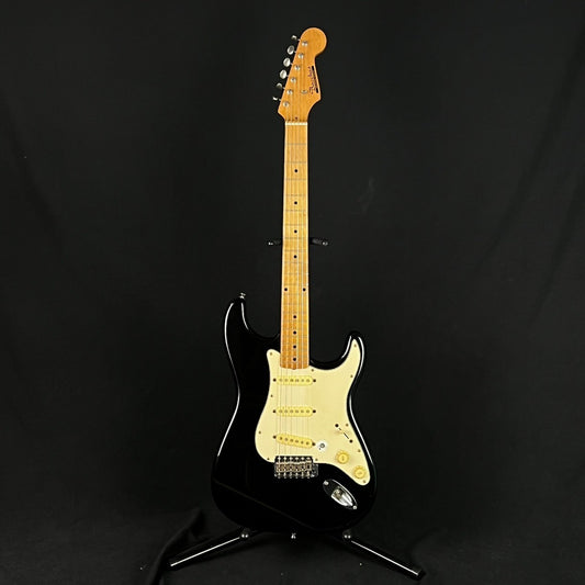 Bacchus Unverse Series Stratocaster