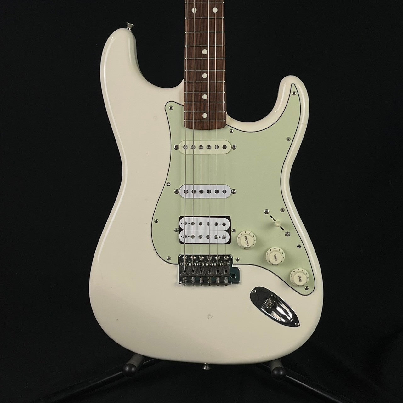 Fender Japan Traditional 60 Stratocaster AWT