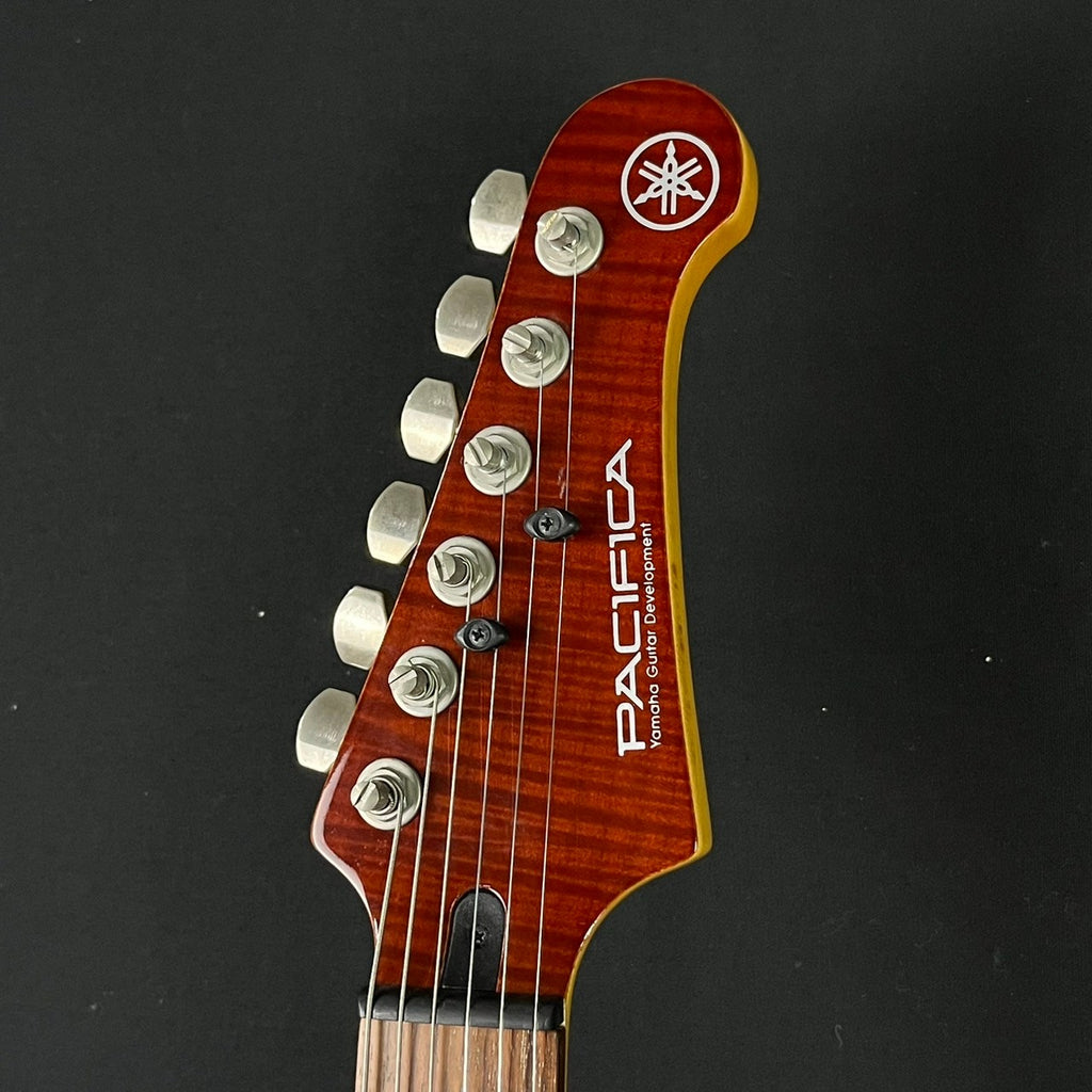 YAMAHA PAC611HFM