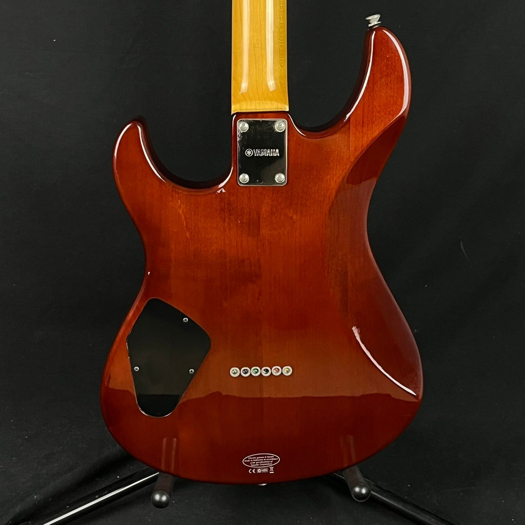 YAMAHA PAC611HFM